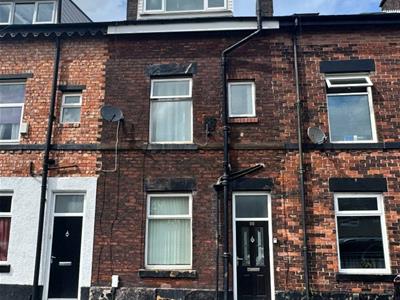 Higher Dean Street, Radcliffe